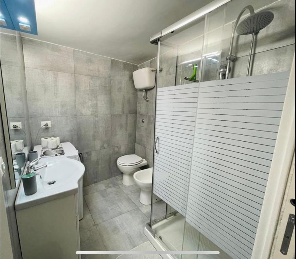 나폴리 Qs House 아파트 외부 사진